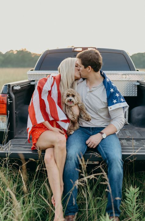 Forth Of July Couple Pics, Patriotic Senior Pictures Guy, Couple 4th Of July Pictures, Pet Owner Photography, 4th Of July Pics, 4th Of July Photography, Quilt Decor, Couples Pics, 4th Of July Photos