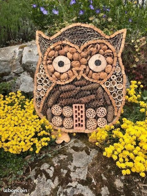 Wildlife Garden Design, Bee Houses, Bee Hotel, Bug Hotel, Insect Hotel, Wildlife Gardening, School Garden, Rustic Garden Decor, Garden Structures