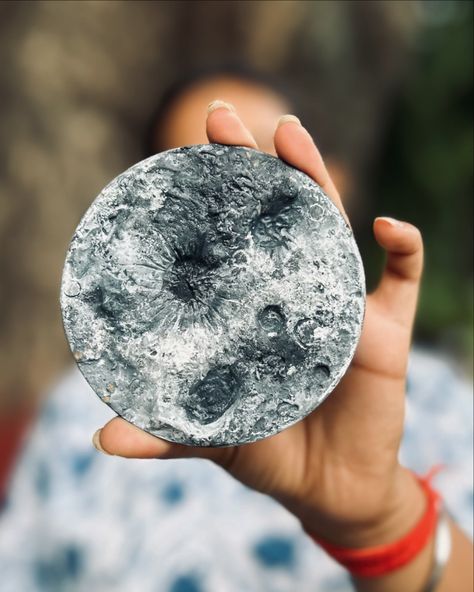 Dear moon , My heart is yours 🤍 Moon texture painting 🌚 Moon fridge magnet 🧲 . . . . #moon #moontextureart #moonmdf #gifting #textureart #artvlog #collegevlog #artglimpse #moonpainting Moon Texture, Painting Moon, My Heart Is Yours, Moon Painting, Fridge Magnet, Texture Painting, Texture Art, Fridge Magnets, My Heart