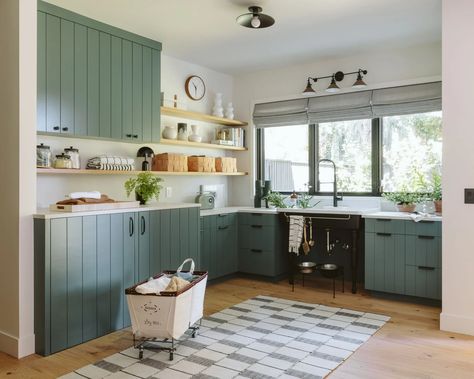 My Brother's River House Mudroom Reveal - A Fantasy Utility Room For The Whole Family - Emily Henderson House Mudroom, Fun Rug, Em Henderson, Huge Closet, Coat Storage, Entryway Inspiration, Mudroom Design, Entry Tables, Cabinet Style