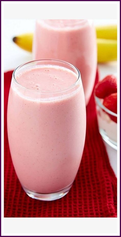 Strawberry banana smoothie #msoothie #smoothierecipes #smoothiedietplan #smoothiedietforbeginners #strawberrysmoothie #bananasmoothie #strawberrybananasmoothie #fruitsmoothierecipes #fruitsmoothie #healthysmoothierecipes #weightloss Breakfast High In Protein, Strawberry Banana Yogurt Smoothie, Oatmeal Smoothies Healthy, Banana Yogurt Smoothie, Raspberry Oatmeal, Banana Yogurt, Easy Vegetable Soup, Cheesecake Smoothie, Smoothie Recipes With Yogurt