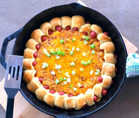 Pigs in the Blanket with Cheese Dip #recipes #recipeoftheday #recipeseasy #delish #delishrecipes #delicious #deliciousrecipescookingcom #deliciousrecipe #deliciousdesserts #deliciousness #yummy #yummyfood#onepandinner #onepanrecipe #pork #porkrecipes #porkchops #appetizers #appetizerideas #appetizerseasy Pizza Puff Pastry, Pigs In The Blanket, Pigs In Blanket, Vidalia Onion Dip, Pastry Twists, Luau Party Food, Puff Pastry Twists, Pumpkin Rolls, Pumpkin Rolls Recipe