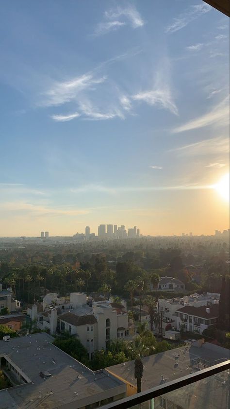 Los Angeles Morning Aesthetic, Los Angeles Hotel View, Los Angeles California Photography, Los Angeles Wallpaper, La Aesthetic, California Wallpaper, Los Angeles Aesthetic, Bronx Nyc, Art Galleries Design