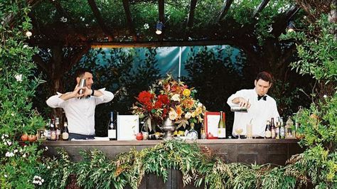 Wedding Catering Tips & Mistakes to Avoid - Bon Appétit | Bon Appetit Bartender Wedding, Wedding Bartender, Wedding Caterer, Cocktail Decoration, Reception Bar, Dream Marriage, Cocktail Hour Wedding, Wedding Etiquette, Tahoe Wedding