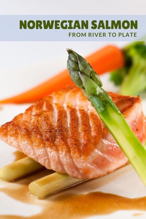 Like most fish, salmon is a healthy source of protein that is extremely versatile. You can safely eat fresh Norwegian salmon raw or you can cook it in pretty much any way you can imagine. Salmon Raw, Norwegian Lifestyle, Salmon Skillet, Norwegian Salmon, Pacific Salmon, Salmon Farming, Nordic Lifestyle, Poached Salmon, Fish Salmon