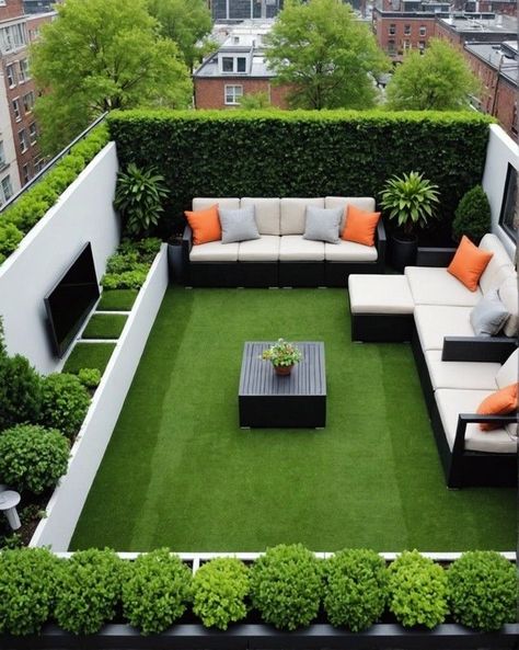 Backyard Patio Designs Small Yard, Small House Outdoor Design, Turf On Deck, Small Home Exterior Ideas, Turf Patio Ideas, Grass Patio Ideas, Small Outdoor Garden Ideas, Roof Garden Ideas, Small Yard Ideas