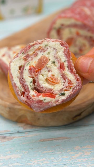 Boursin Salami Roll Ups, Boursin Roll Ups, Salami Boursin Cheese Roll Ups, Salami Boursin Roll Ups, Salami Roll Ups Appetizers, Salami Rollups, Salami Pinwheels, Salami Cream Cheese Roll Ups, Salami Roll Ups