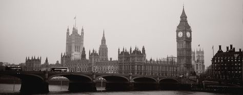 Lauren Larsen Photographs Photo School, New York Canvas, Westminster Bridge, Big Ben London, Scenic Art, Houses Of Parliament, Beach Landscape, Landscape Artist, The Masterpiece