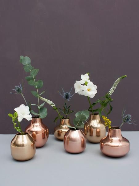 Silver Centerpieces, Copper Vases, Bud Vase Centerpiece, Baroque Wedding, Bohemia Design, Silver Centerpiece, Wedding Tableware, Wedding Greenery, Church Decorations