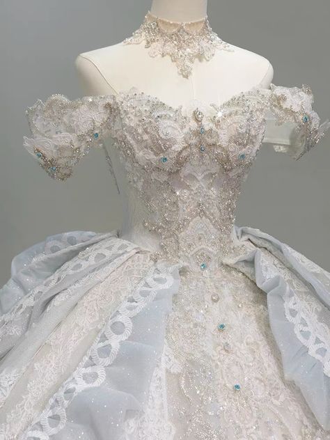 Dress like a #princess Dress Like A Princess, Pretty Quinceanera Dresses, Fairy Tale Wedding Dress, Pretty Wedding Dresses, Fancy Wedding Dresses, Princess Ball Gowns, Dream Wedding Ideas Dresses, Prom Dress Inspiration, Pretty Prom Dresses