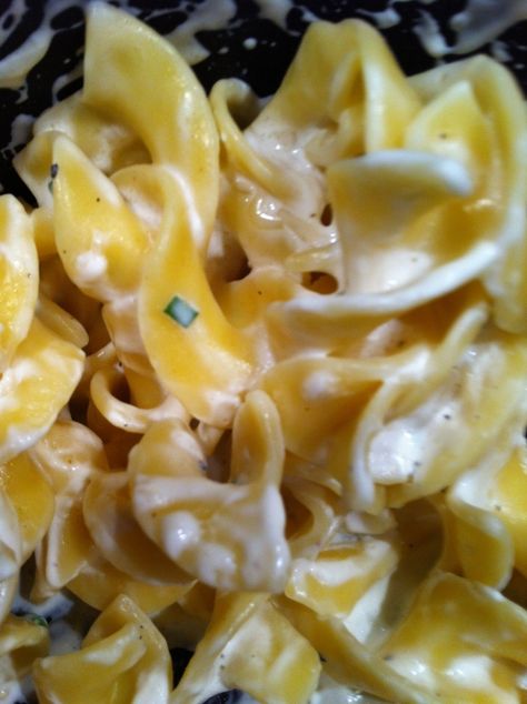 Noodles Romanoff Recipe Betty Crocker, 70s Side Dishes, Noodles Romanoff Recipe, Yummy Veggies, Orange Glow, Homemade Noodles, Copykat Recipes, Perfect Pasta, Best Side Dishes