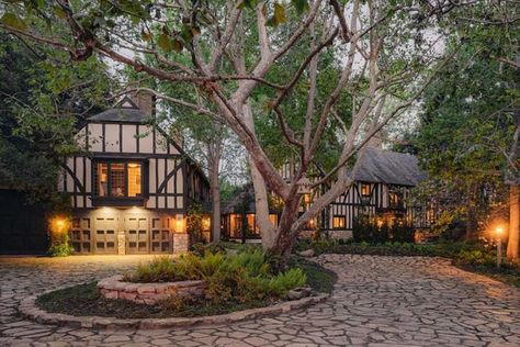 Ariana Grande House, Ellen Degeneres And Portia, Portia De Rossi, Tudor Style Homes, Rob Lowe, English Tudor, Meg Ryan, Rustic Stone, Tudor Style