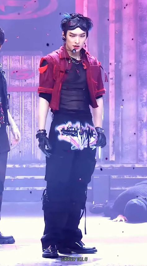 mingi ateez Ateez Mingi Crop Top, Mingi Ateez Concert 2022, Ateez Mingi Stage Outfit, Mingi Ateez Blue Velvet Suit, K Pop Stage Outfits Men, Ateez Halazia Stage Outfit, Cyberpunk Ateez Outfit, Ateez Mingi Outfit, Ateez Mingi Full Body Pic