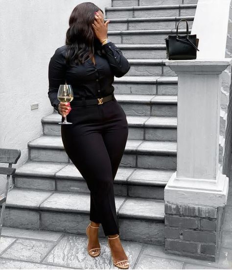 Lawyer Fashion Plus Size, All Black Business Outfits For Women, Stylish Work Attire Plus Size, Business Attire Women Plus Size, Realestate Photoshoot, All Black Business Casual, Plus Size Office Wear Business Casual, Plus Size Corporate Outfits, Principal Outfits