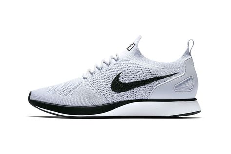 The Nike Zoom Mariah Flyknit Racer Gets Swathed in Classic Black and White Sweatshirts Nike, Nike Trainer, Nike Clothes Mens, Nike Sneakers Mens, Nike Flyknit Racer, Gym Wear Men, Flyknit Racer, Trending Womens Shoes, Racing Shoes