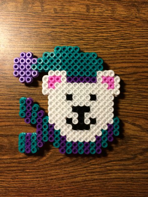 Polar Bear Perler Bead Pattern, Winter Perler Beads, Christmas Melty Beads, Bear Perler Beads, Perler Bead Ornaments Pattern, Christmas Perler Bead Patterns, Pyssla Ideas, Hama Beads Christmas, Perler Bead Mario