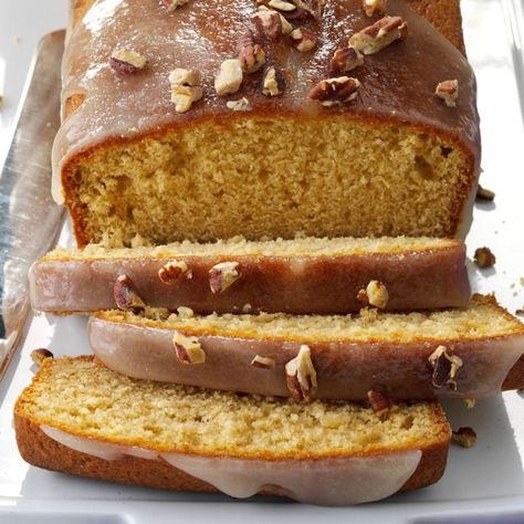 Rum Pound Cake, Booze Recipes, Boozy Recipes, Grandma Cake, Baked Breads, Cake Light, Rum Recipes, Christmas Bread, Rum Balls