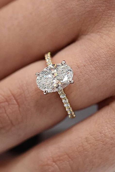 Gold Oval Engagement Ring, Rings Oval, Pretty Engagement Rings, Dream Wedding Ring, Simple Engagement, Cute Engagement Rings, Future Engagement Rings, Oval Engagement, Pave Engagement Ring