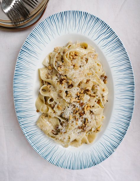 A wonderful dish to serve with friends I love the smiles that come with placing a large platter of pasta on the table. Walnut Pasta Sauce, Walnut Pasta, Dinner Party Dishes, Pappardelle Pasta, Feed A Crowd, Feeding A Crowd, Homemade Pasta, Food Images, Delicious Vegetarian