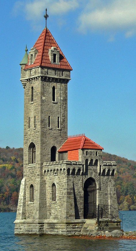 Castle Style House, House With Tower, Tall Castle, Gothic Tower, Old Castles, Tower Castle, Cooperstown Ny, Stone Building, Small Castles