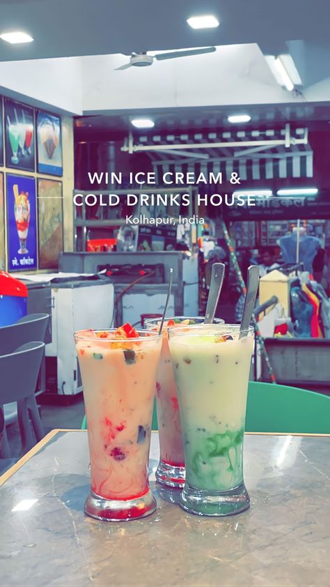 Kolhapur Snap, Kolhapur Food, Cafe Snap, Good Funny Movies, Drawing Room Ceiling Design, Funny Snapchat, Food Aesthetics, Snap Ideas, Snap Friends