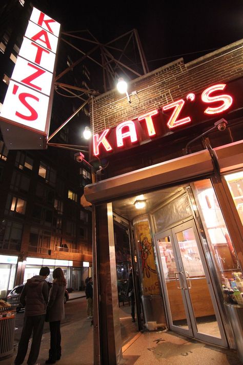 Katz's Delicatessen, Kosher Food, Travel Nyc, Matzo Ball Soup, Chocolate Babka, Matzoh Ball, Sliced Meat, Nyc Aesthetic, South Of The Border