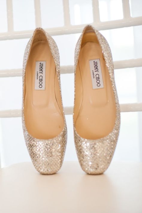 Jimmy Choo ballet flats...if I have to wear flats, I think they should be Jimmy Choo flats :) Jimmy Choo Ballet Flats, Newport Wedding, Jimmy Choo Heels, Wedding Flats, Lemon Drop, Crazy Shoes, Shoe Obsession, Mode Style, Bridal Shoes