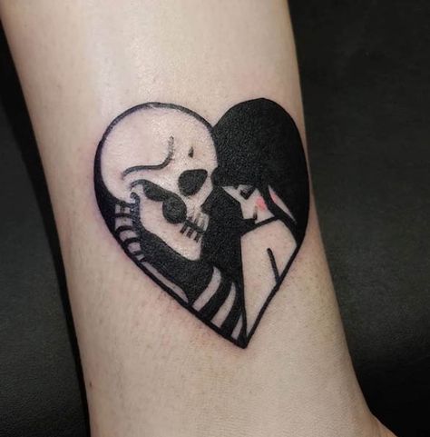 Heart Skull, About Heart, Heart Tattoos, Heart Designs, A Tattoo, Skull Tattoo, Tattoo Designs, Angel, Tattoos