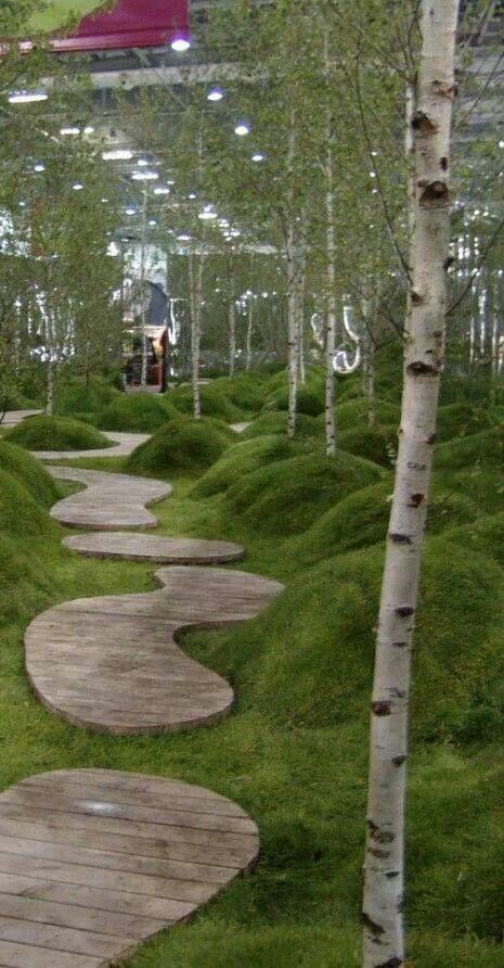 Wooden Path, Koti Diy, Walkway Design, Path Ideas, Photo Mood, Path Design, Garden Walkway, Natural Playground, Garden Pathway