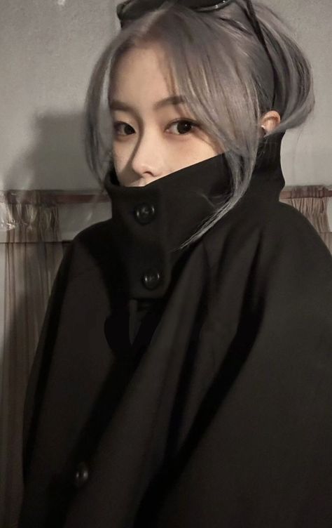 Grey Dyed Hair, Korean Hair Color, Hair Nutrition, Hair Color Unique, Gorgeous Hair Color, Asian Short Hair, Pretty Hair Color, Hair Stylies, Hair Styler