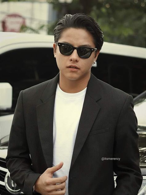 Dj Pics, Daniel Johns, Daniel Padilla, John Ford, Kathryn Bernardo, Blue Hearts, Lyrics Video, Wearing Sunglasses, Mens Wear