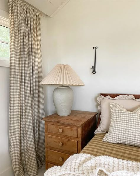 Thrifted Aesthetic Home, Small Bedroom Curtains, Country Side Bedroom, Cottage Bedroom Curtains, Country Side Homes Interior, Mismatch Bedside Table, Cozy Vintage Bedroom Side Table Lamps, Vintage Curtains Bedroom, Handmade Aesthetic