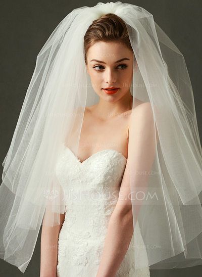 [US$ 14.00] Two-tier Cut Edge Fingertip Bridal Veils (006090072) Wedding Veil Blusher, Elbow Veil, Shoulder Length Veil, Strapless Wedding Dress Mermaid, Veil Length, Layered Veil, Fingertip Veil, Wedding Gown Styles, Short Veil