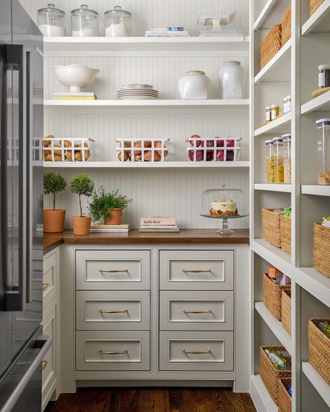 Katie Davis Design | Always a good thing ✨#katiedavisdesign #layers #details #customhome #newbuild #casualelegance #liveableluxury #interiors #interiordesign… | Instagram Katie Davis Design, Modern Farmhouse Pantry, Under Shelf Lighting, Kitchen Pantry Ideas, White Kitchen Pantry, Katie Davis, Houston Interior Designers, White Shaker Cabinets, Pantry Ideas