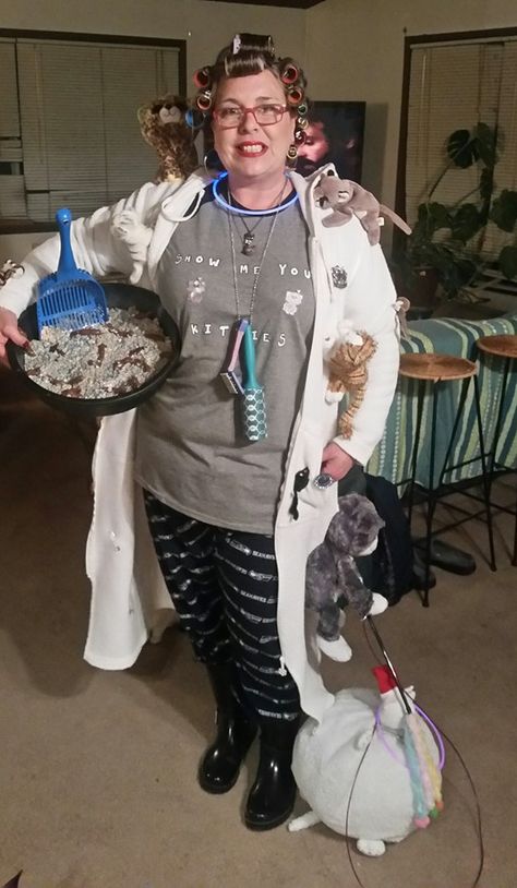 Crazy Old Cat Lady, Diy Crazy Cat Lady Costume, Crazy Cat Lady Trunk Or Treat, Animal Control Costume, Crazy Cat Lady Halloween Costume, Crazy Cat Lady Halloween, Cat Lady Costume, Old Lady Halloween Costume, Crazy Cat Lady Costume