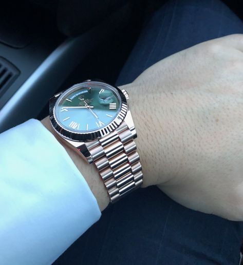 Day-date Rose Gold with green dial Rolex Day Date Rose Gold, Rolex Day Date, Luxury Life, Men's Accessories, Rolex Watches, Time Piece, Rolex, Bracelet Watch, Mens Accessories