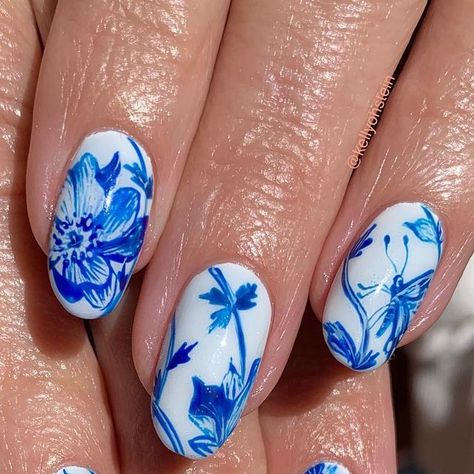 Delft Nail Art, Delft Blue Nails, Blue And White Nails, Gel Mani, Blue Nail Art, White Nail Art, Delft Blue, Mani Pedi, Delft