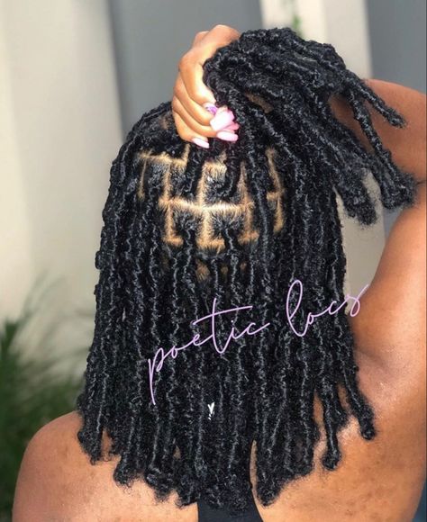 Boho Locs, Butterfly Locs, Faux Locs Hairstyles, African Hair Braiding Styles, Twist Braid Hairstyles, Short Braids, Natural Hair Styles Easy, Personal Assistant, Flawless Beauty