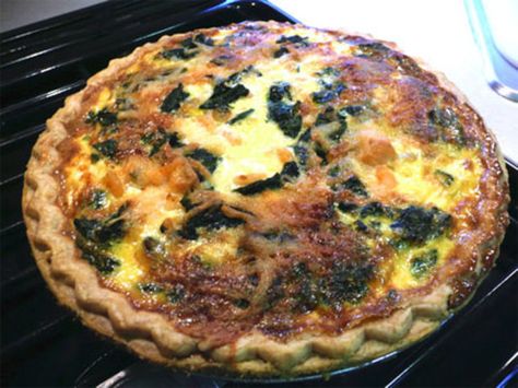 Make and share this Seafood Quiche recipe from Food.com. Swiss Cheese Quiche, Seafood Quiche, Frittata Breakfast, Easy Dinner Dishes, Breakfast Brunch Party, Tomato Quiche, Spinach Quiche Recipes, Greek Spinach Pie, Thanksgiving Food Ideas