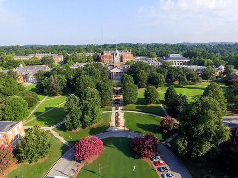 LGBTQ group causes friction on Samford campus Samford University, School Newspaper, Dream Collage, Values List, Dream College, College Fun, Higher Education, Alabama, Golf Courses