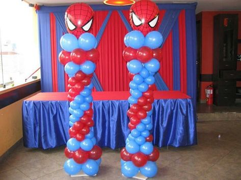 Spider-Man columns Boy Party Balloons, Spiderman Balloon, Spiderman Theme Party, Avengers Birthday Party Decorations, Spiderman Birthday Party Decorations, Spiderman Decorations, Balloons Galore, Balloon Tower, Avenger Birthday Party