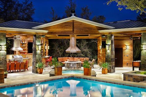 Outdoor Kitchen And Pool, Small Pool House, Backyard Pool House, Pool House Design, Backyard Pool Design, Modern Gazebo, Outdoor Living Space Design, Pool House Designs, Pool House Plans