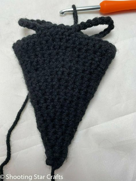 Cat Witch Hat Crochet Pattern Free, Crochet Cat Witch Hat, Crochet Witch Hat, Cat Witch Hat, Star Crafts, Crochet Witch, Halloween Costumes To Make, Hat Patterns Free, Witch Dress