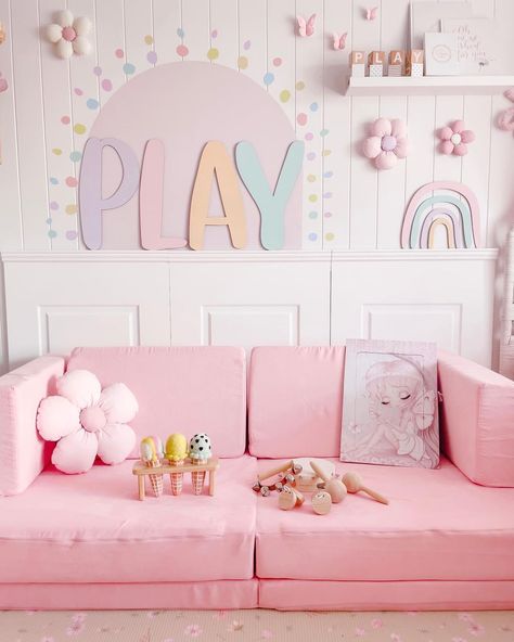 Girl Play Room Idea, Girls Play Room Idea, Playroom For Girls Ideas, Girl Playroom Ideas Toddler, Girls Playroom Decor, Pastel Playroom Ideas, Girly Playroom Ideas, Baby Girl Playroom Ideas, Girl Room Ideas Kids