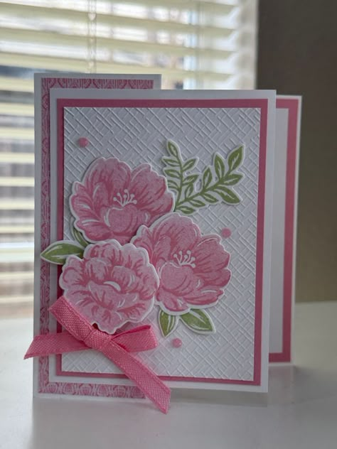 Pretty In Pink meets Two-Tone Flora Stampin Up Two Tone Floral Cards, Two Tone Flora Stampinup, Two Tone Floral Stampin Up Cards, Pull Out Card, Irresistible Blooms, Paper Pumpkin Alternatives, Thank U Cards, Step Cards, Infusible Ink