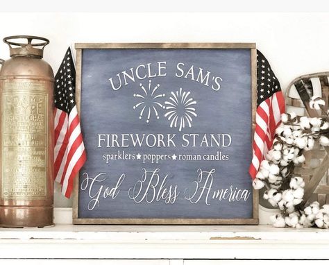 Fireworks Stand, Wall Chalkboard, Abandoned Mansion For Sale, Firework Stands, Independence Day Fireworks, Patriotic Diy, Roman Candle, 4th July Crafts, Fourth Of July Decor