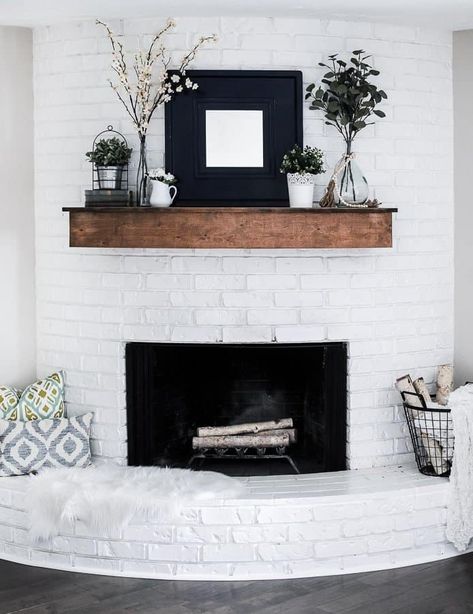 Modern Farmhouse Summer Mantel Decorating Ideas - Joyful Derivatives Farmhouse Fireplace Mantel Decor, Summer Mantel Decorating Ideas, Rustic Farmhouse Fireplace, Farmhouse Fireplace Decor, Mantel Decorating Ideas, White Brick Fireplace, Summer Mantel, Mantel Decorating, Fireplace Mantle Decor