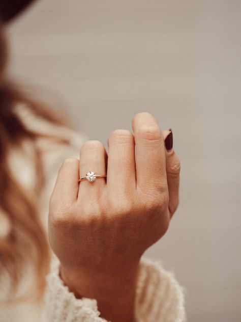 6 Prong Gold Engagement Ring, Engagement Rings Round Gold, Moissanite Engagement Ring Round, Round Solitaire Rings, Rose Gold Wedding Ring, Moissanite Solitaire Ring, Engagement Ring Round, Round Solitaire Engagement Ring, Cute Engagement Rings