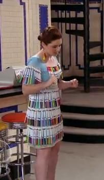 Harper's marker pen dress from "Wizards of Waverly" Harper Finkle, Wizards Of Waverly, Family Channel, Wizards Of Waverly Place, Waverly Place, Disney Channel Stars, Crazy Outfits, Go To School, Disney Addict