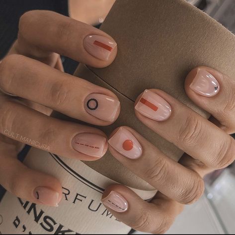 Minimalistic Nails Design, Nails Minimalist Design, Nails Nude Design, Cute Minimalist Nails, Nails Art Designs Summer, Sunrise Nails, Nails Lines, Minimalistic Nails, Summer Nails Art Designs